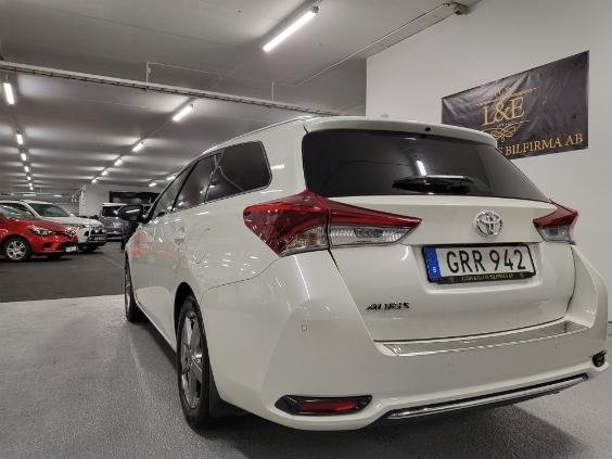 Toyota Auris 2017, bild 7/14