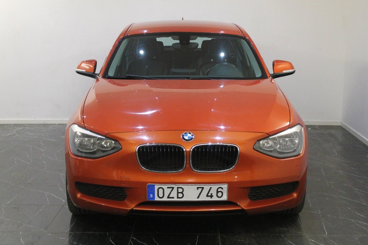 BMW 118 d 5-dörrars Euro 5 2013, bild 3/10