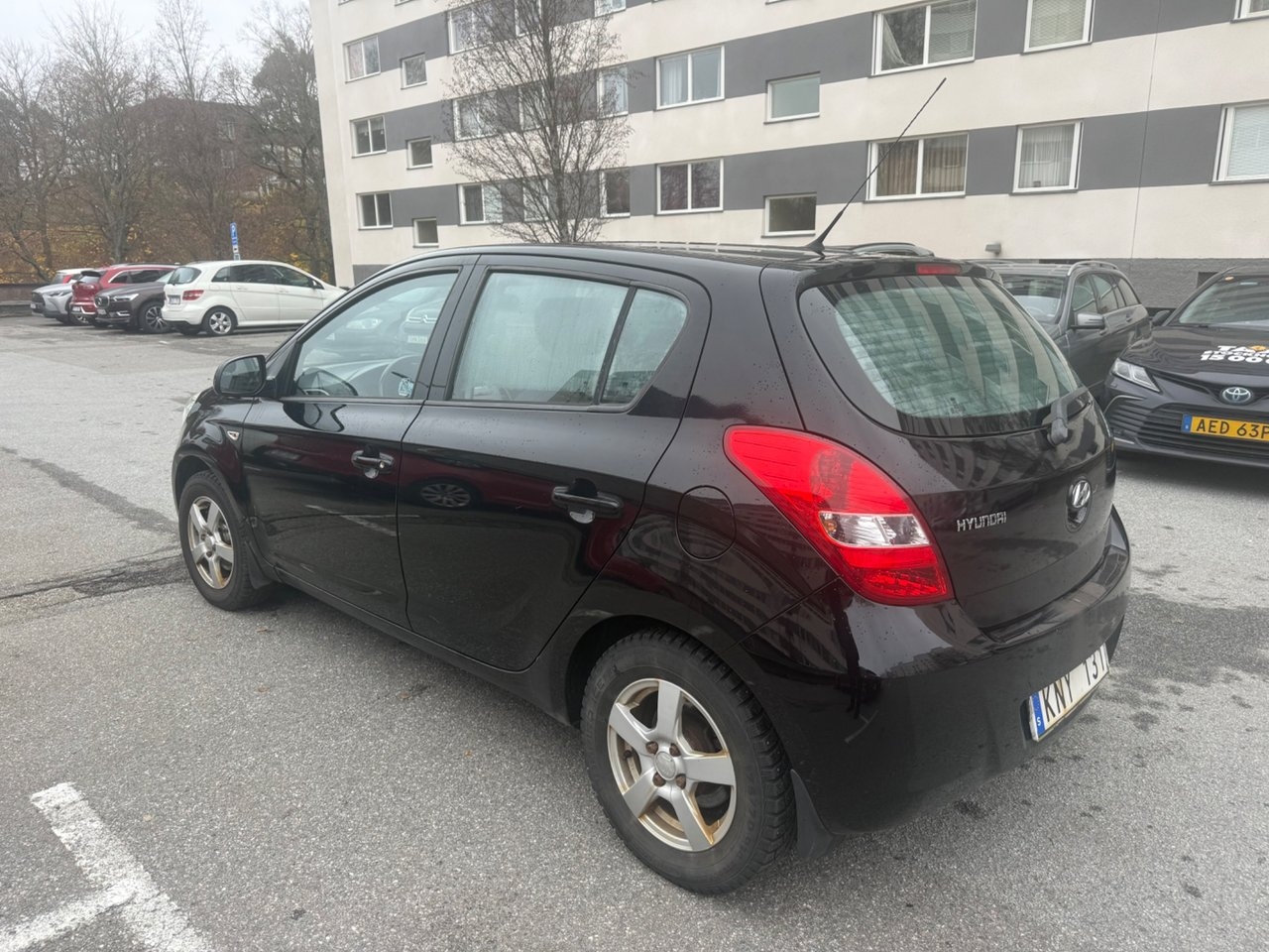 Hyundai i20 2010, bild 7/8