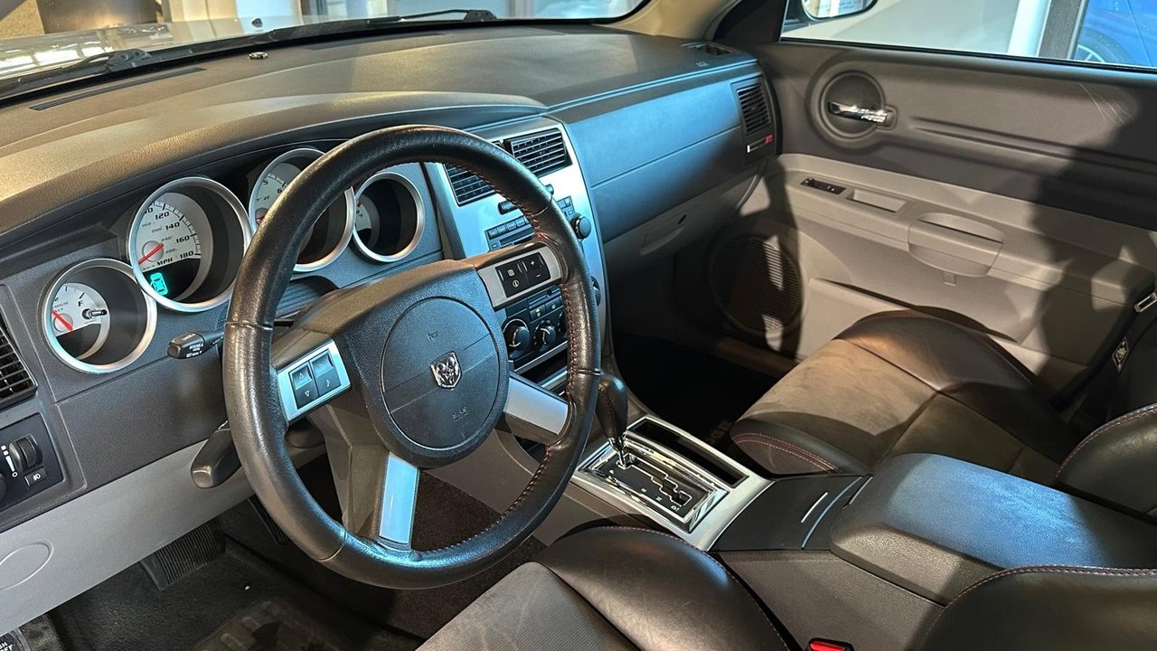 Dodge Magnum SRT 8 6.1 V8 HEMI 2007, kuva 3/10