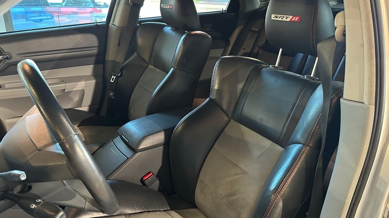 Dodge Magnum SRT 8 6.1 V8 HEMI 2007, kuva 4/10