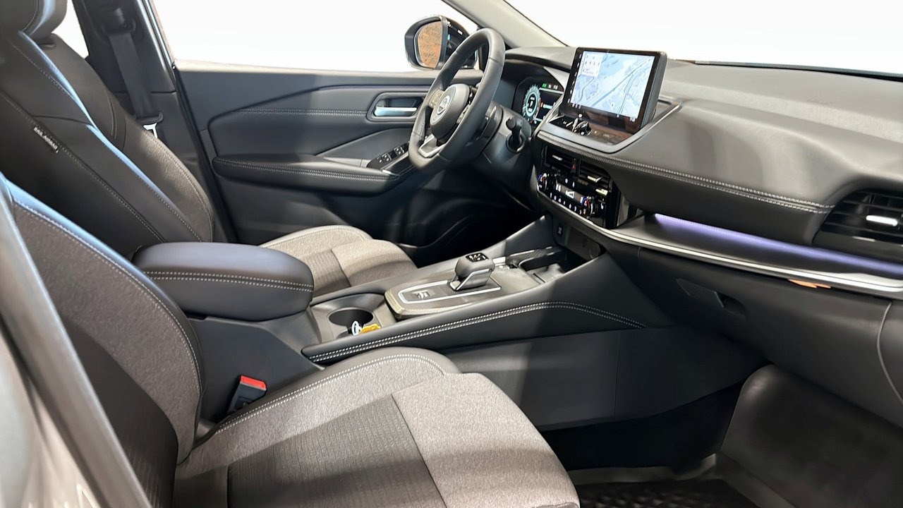 Nissan Qashqai MHEV N-Connecta 2025, bild 3/10