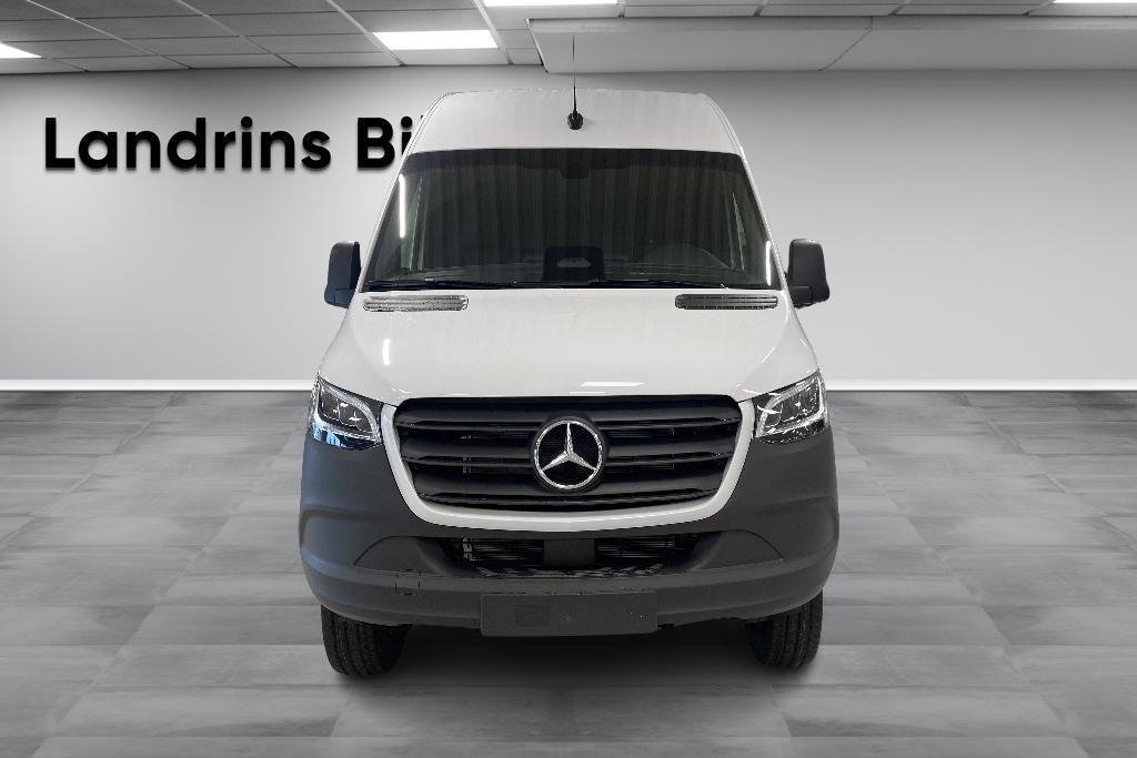 Mercedes-Benz Sprinter 2026, bild 2/10