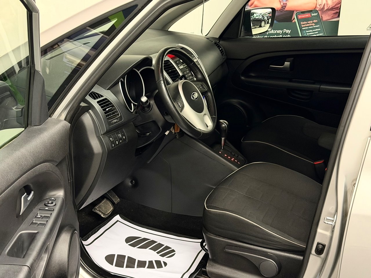 Kia Venga 2013, bild 7/10
