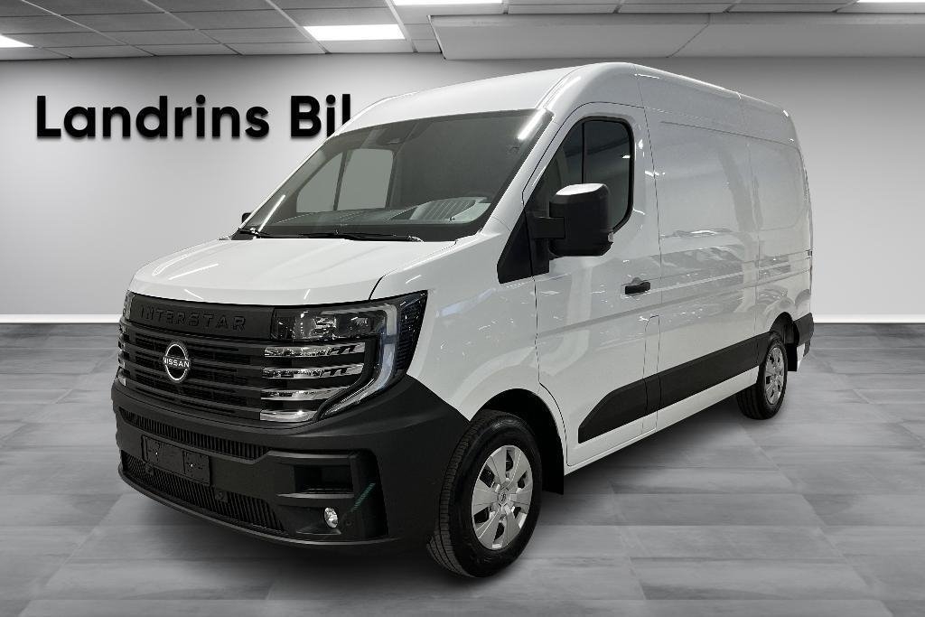 Nissan Interstar