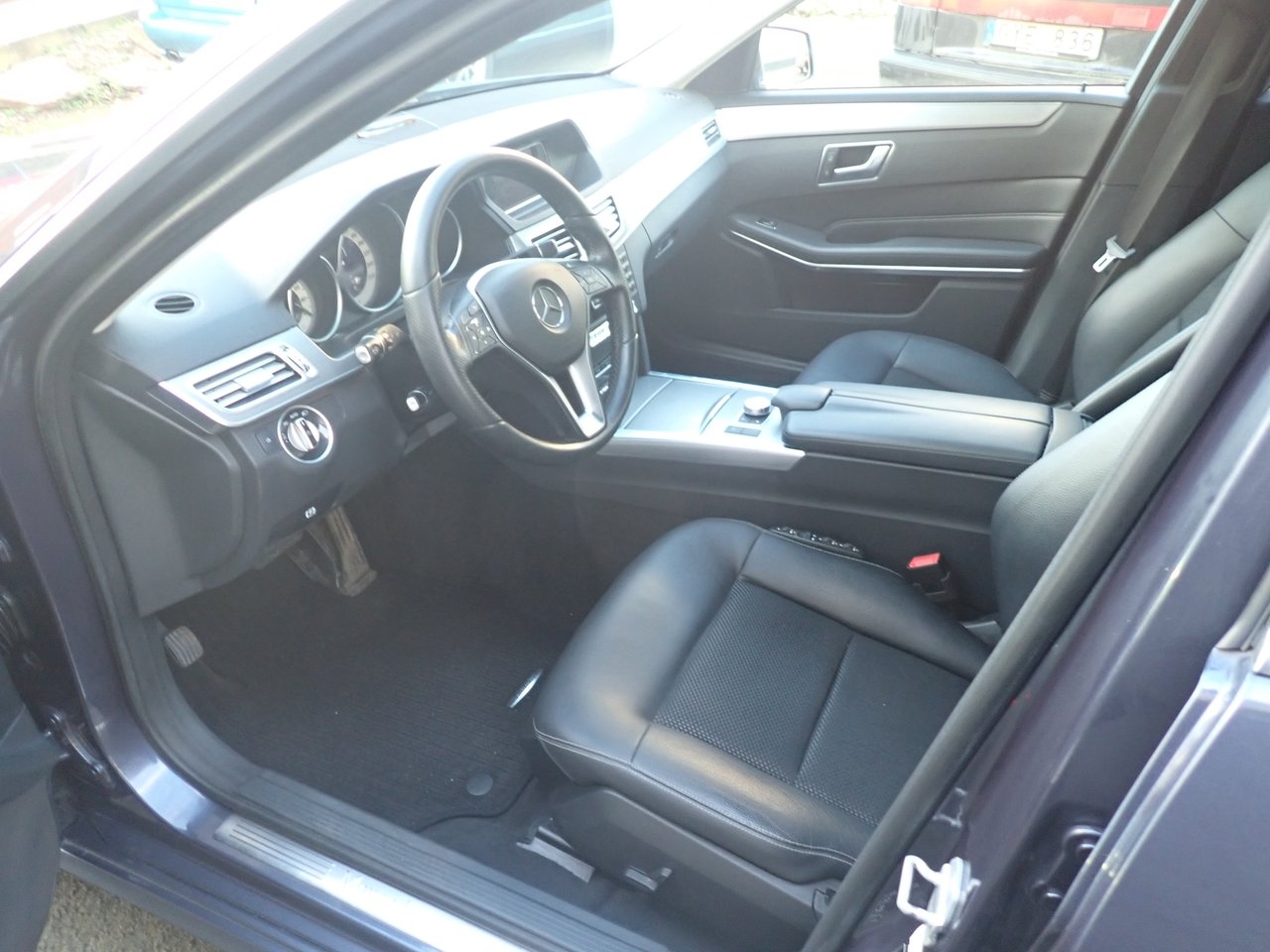 Mercedes-Benz E 2015, bild 6/7