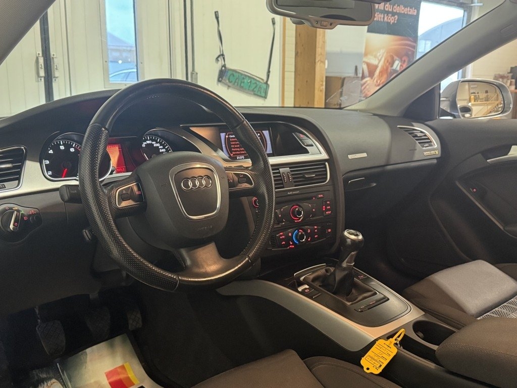 Audi A5 2010, photo 7/28