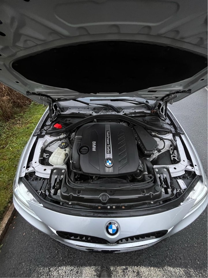 BMW 330 2016, bild 8/8