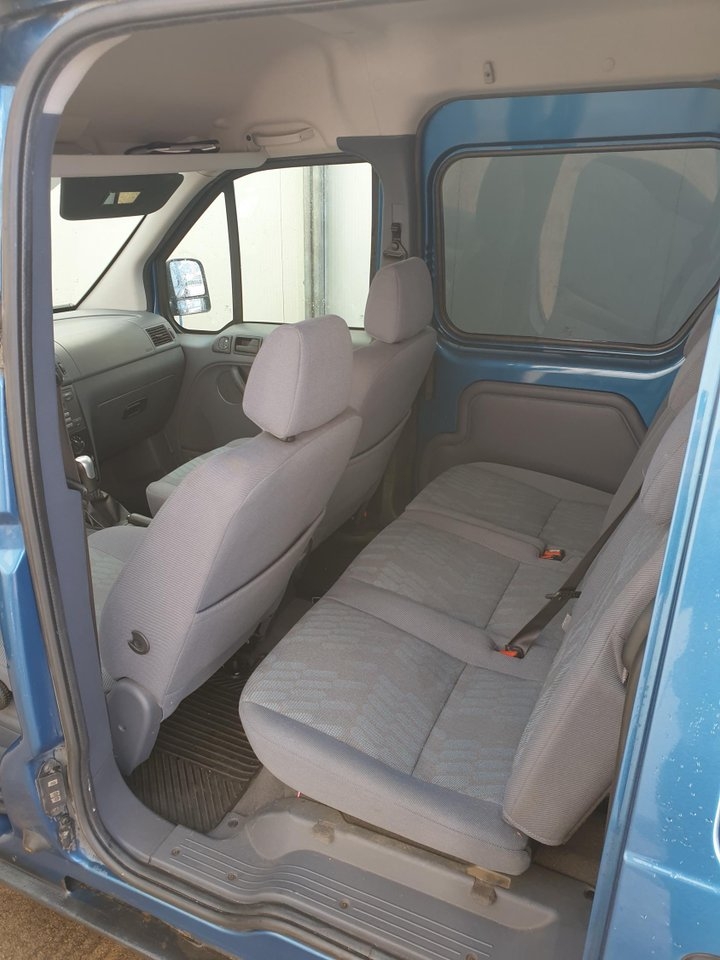 Ford Tourneo Connect 2007, photo 4/4