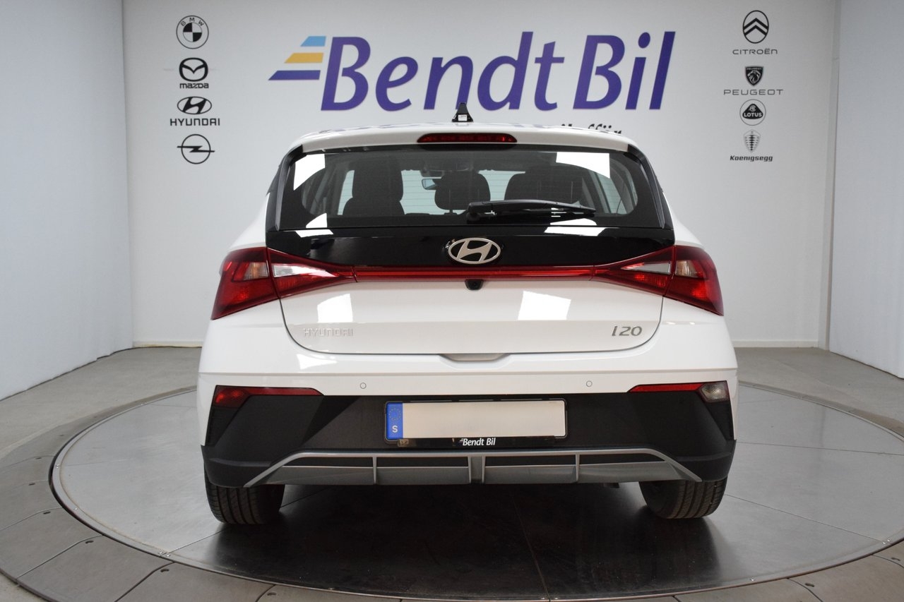 Hyundai i20 Essential 1.0 T-GDi Automat 2026, bild 7/10