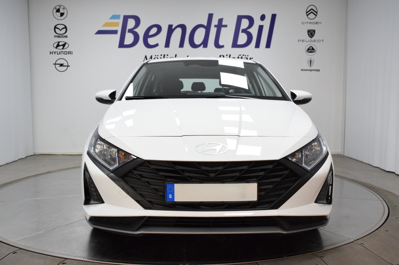Hyundai i20 Essential 1.0 T-GDi Automat 2026, bild 3/10