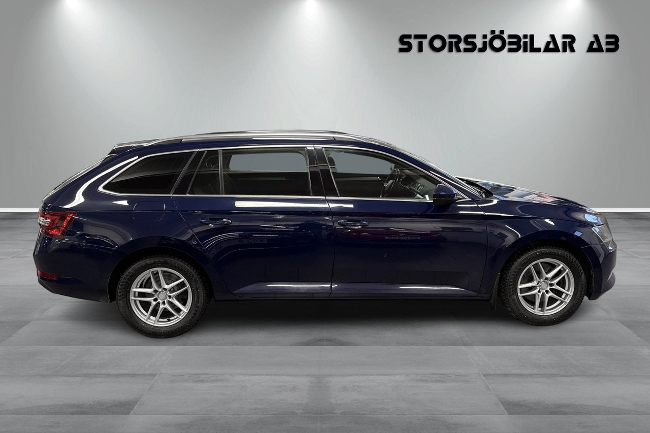 Skoda Superb 2018, bild 2/20