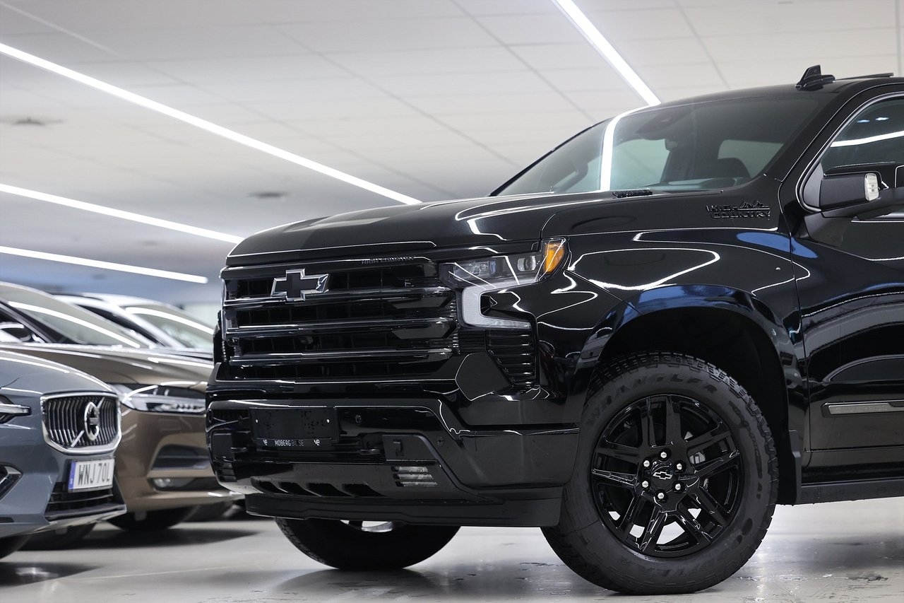 Chevrolet Silverado 2025, photo 4/10
