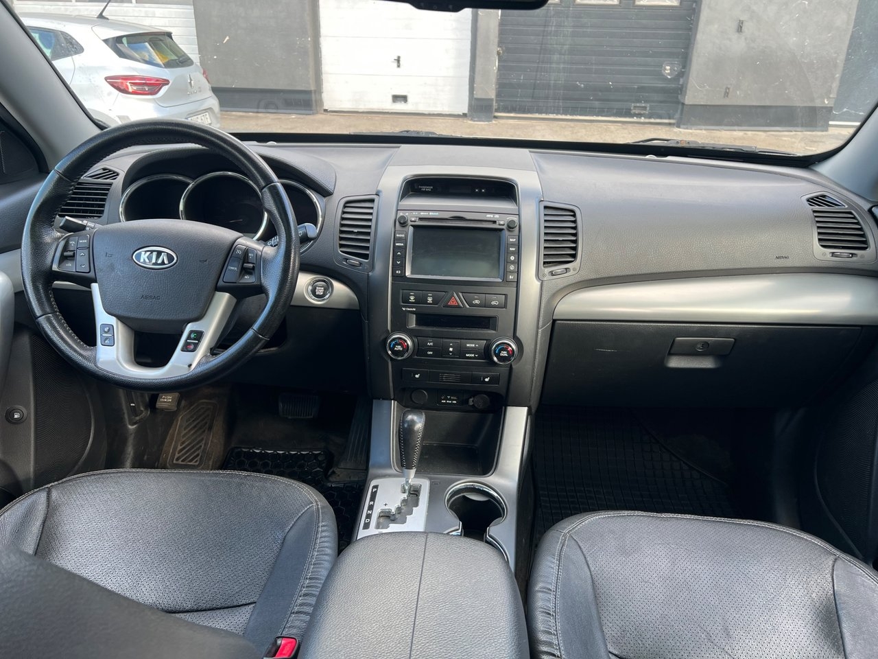 Kia Sorento 2012, kuva 5/9