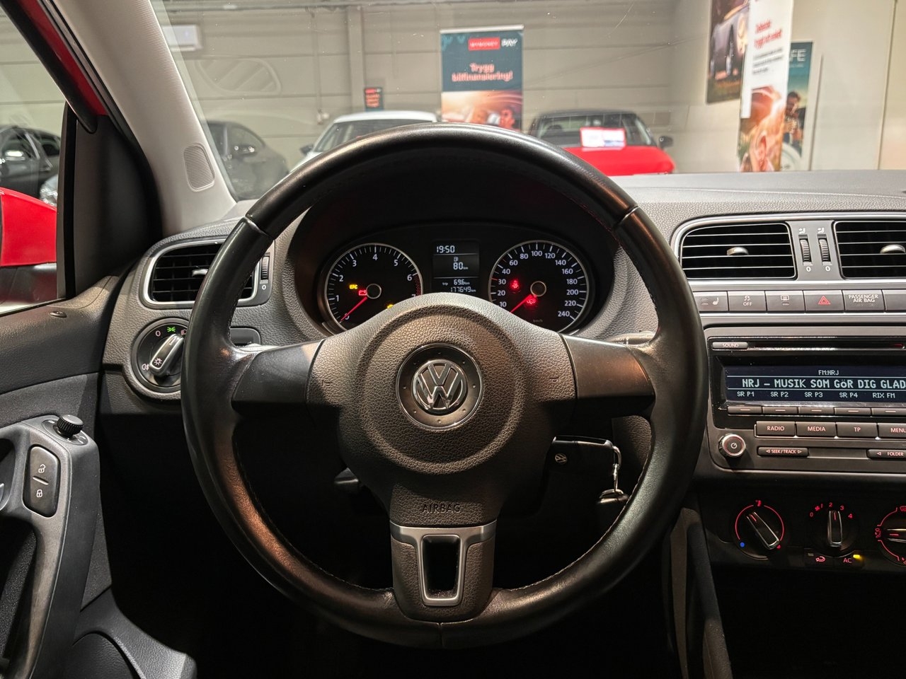 Volkswagen Polo 2012, bild 7/10