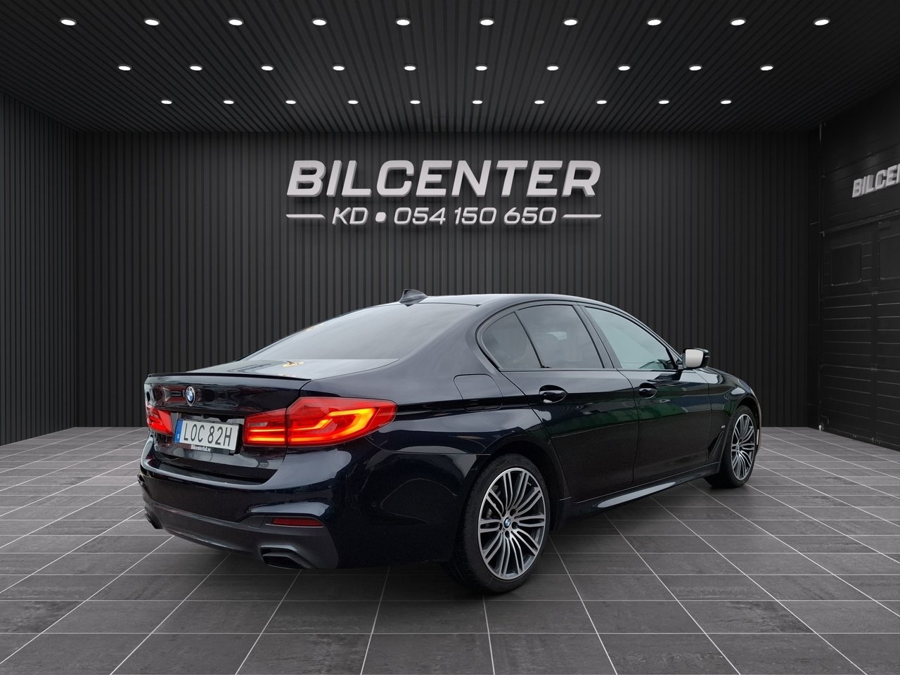 BMW 530 2020, photo 7/10