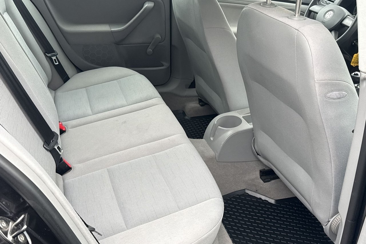 Volkswagen Golf 2005, photo 7/7
