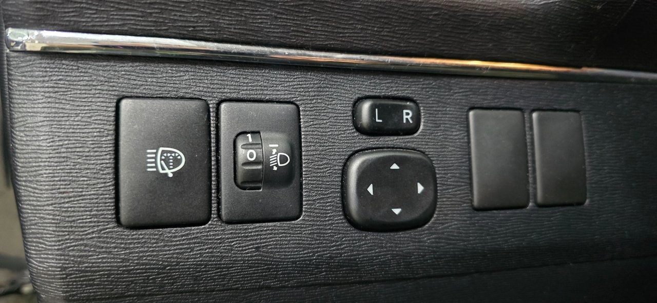 Toyota Avensis 2009, bild 6/10