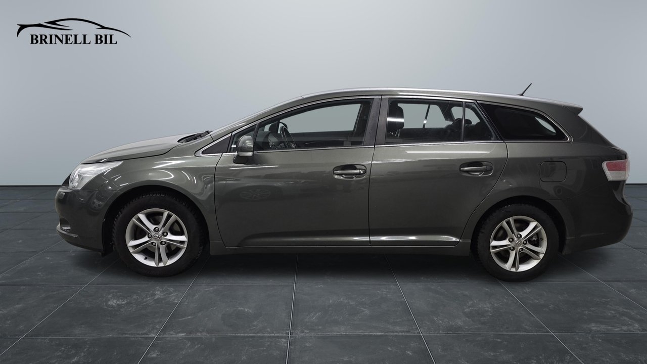 Toyota Avensis 2009, bild 2/10