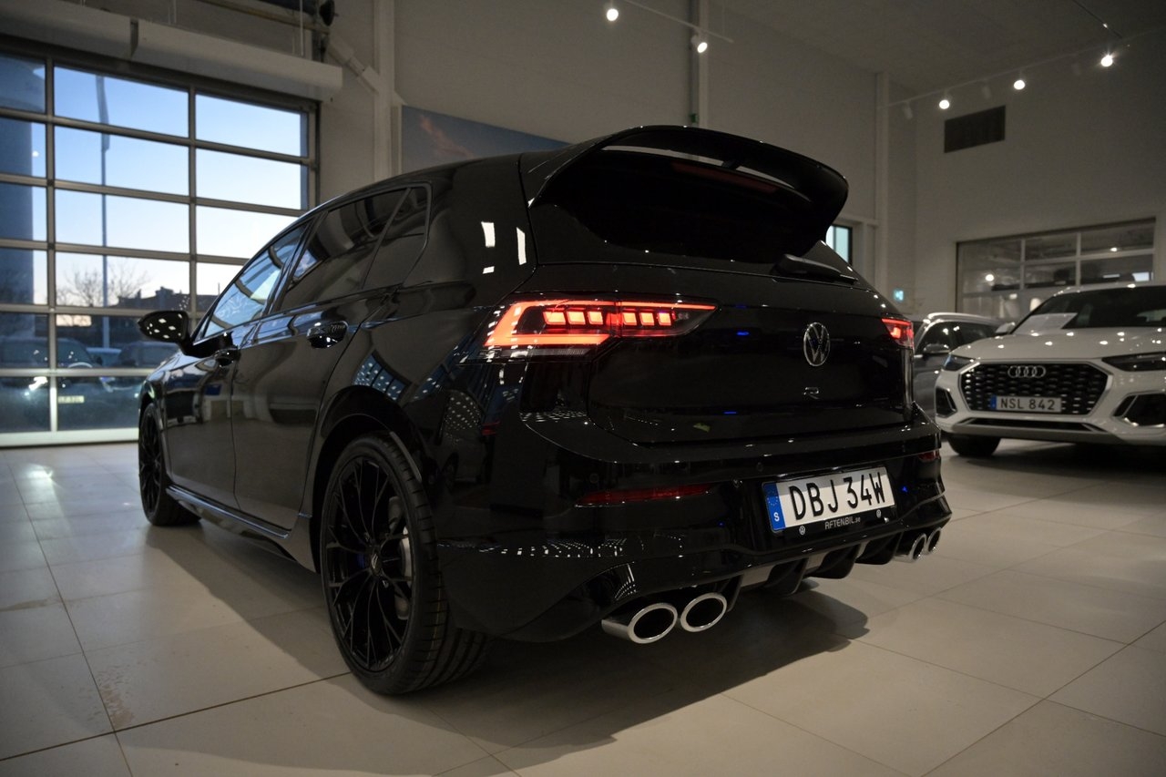 Volkswagen Golf VIII R 333 hk 2026, bild 7/10