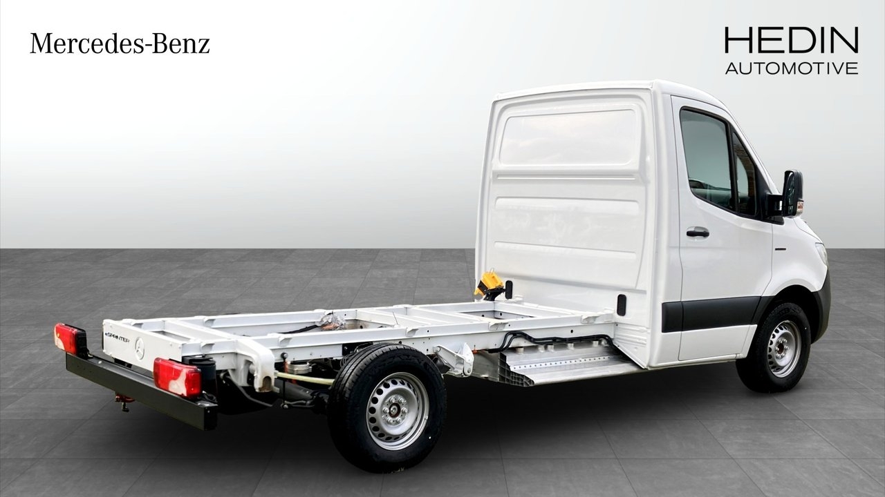 Mercedes-Benz eSprinter 414 CHASSI EH 2026, photo 2/10