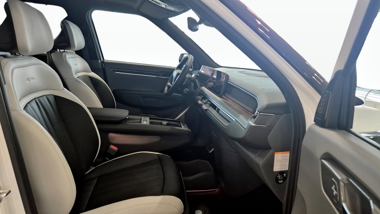 Kia EV9 2025, photo 7/10