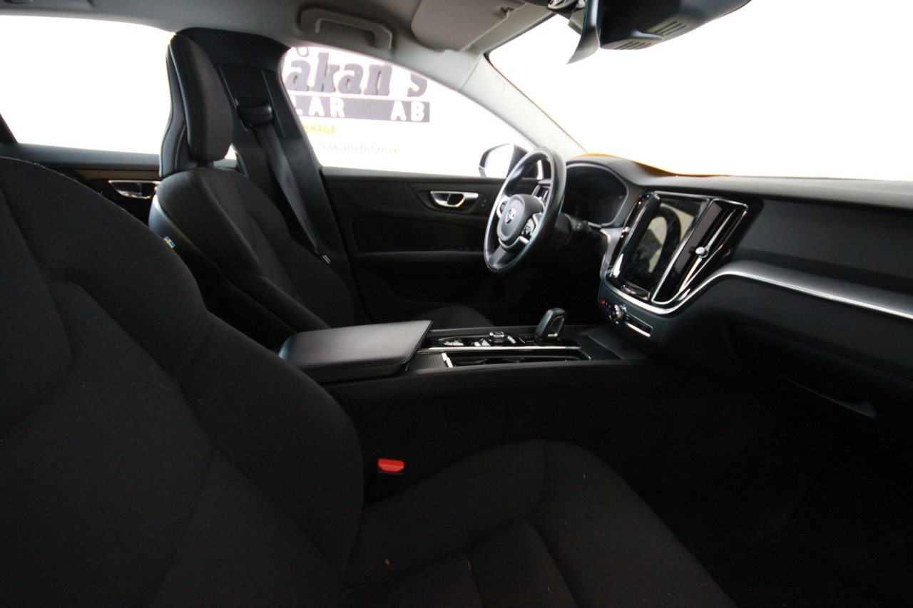Volvo V60 Cross Country 2021, bild 3/5