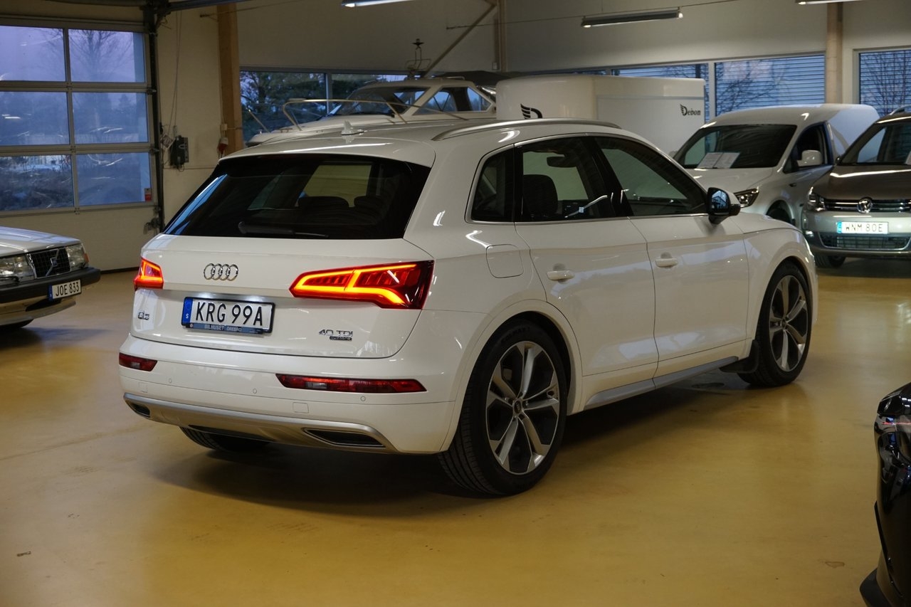 Audi Q5 2019, photo 2/10