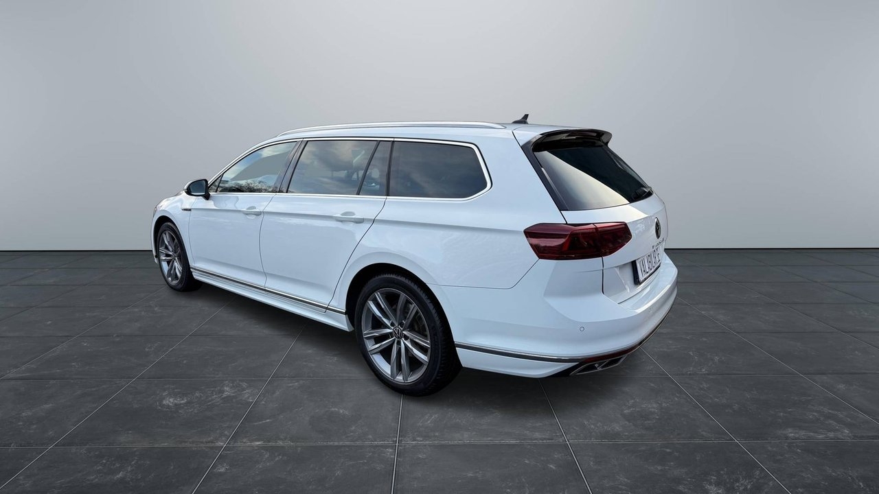 Volkswagen Passat 2022, bild 3/10