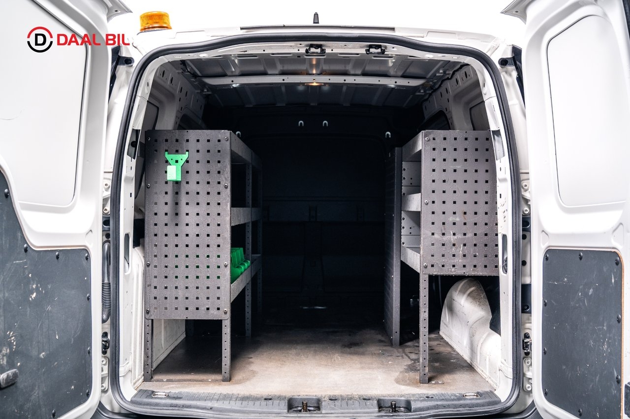 Volkswagen Caddy Maxi 2021, bild 6/17