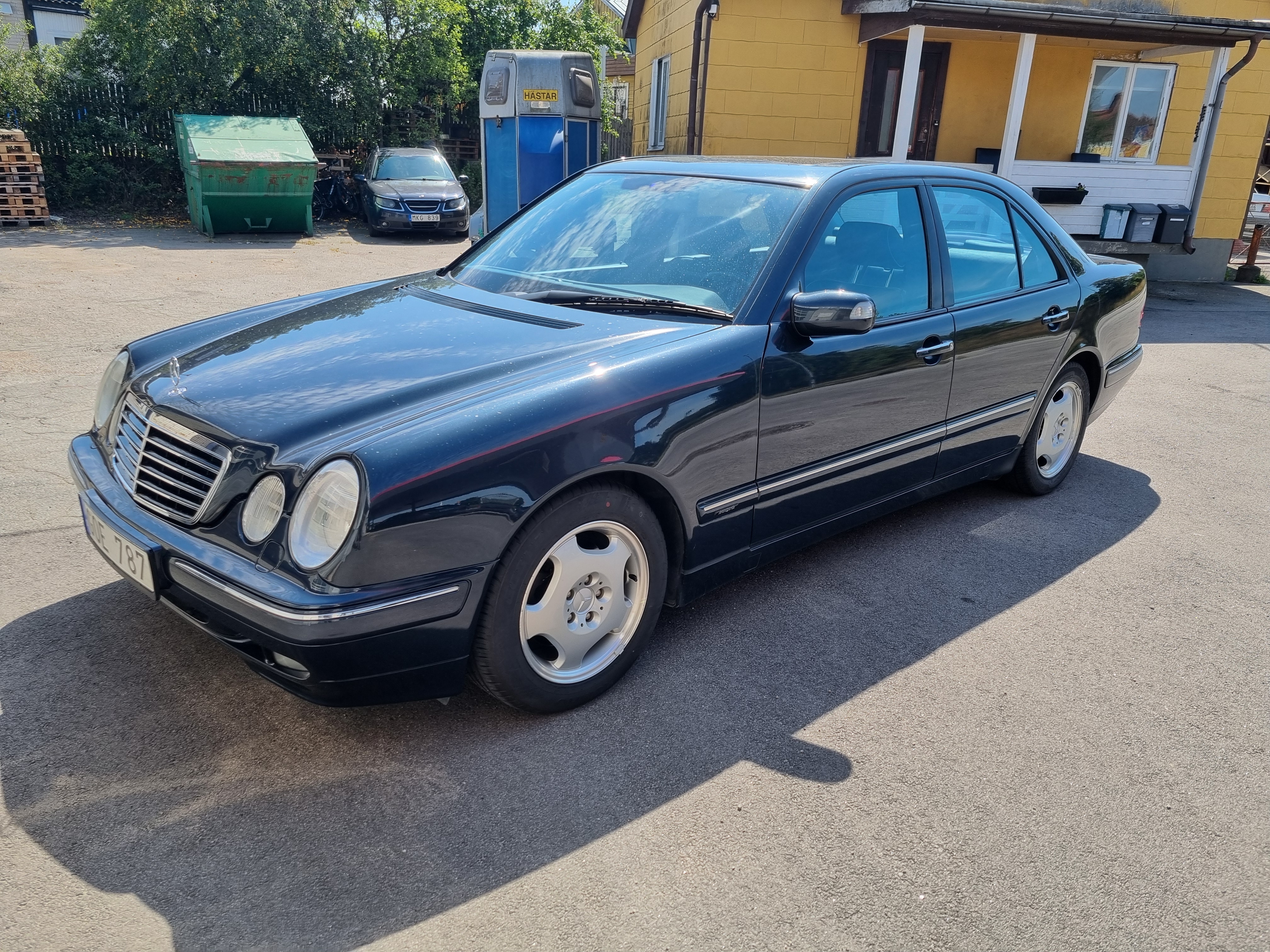 Mercedes-Benz E 320 W210 Avantgarde 2000, photo 2/13