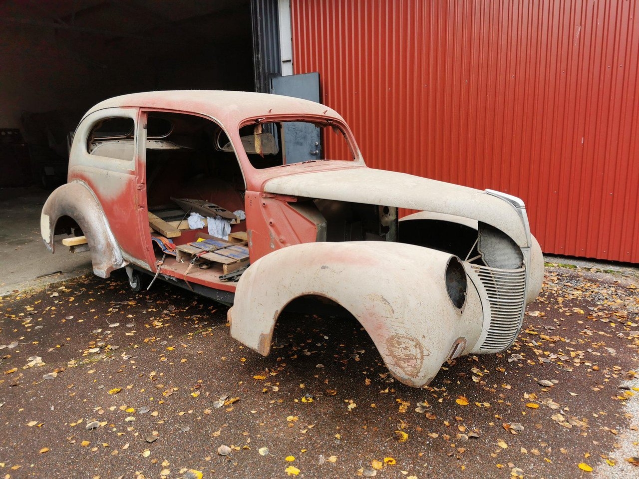 Ford Custom