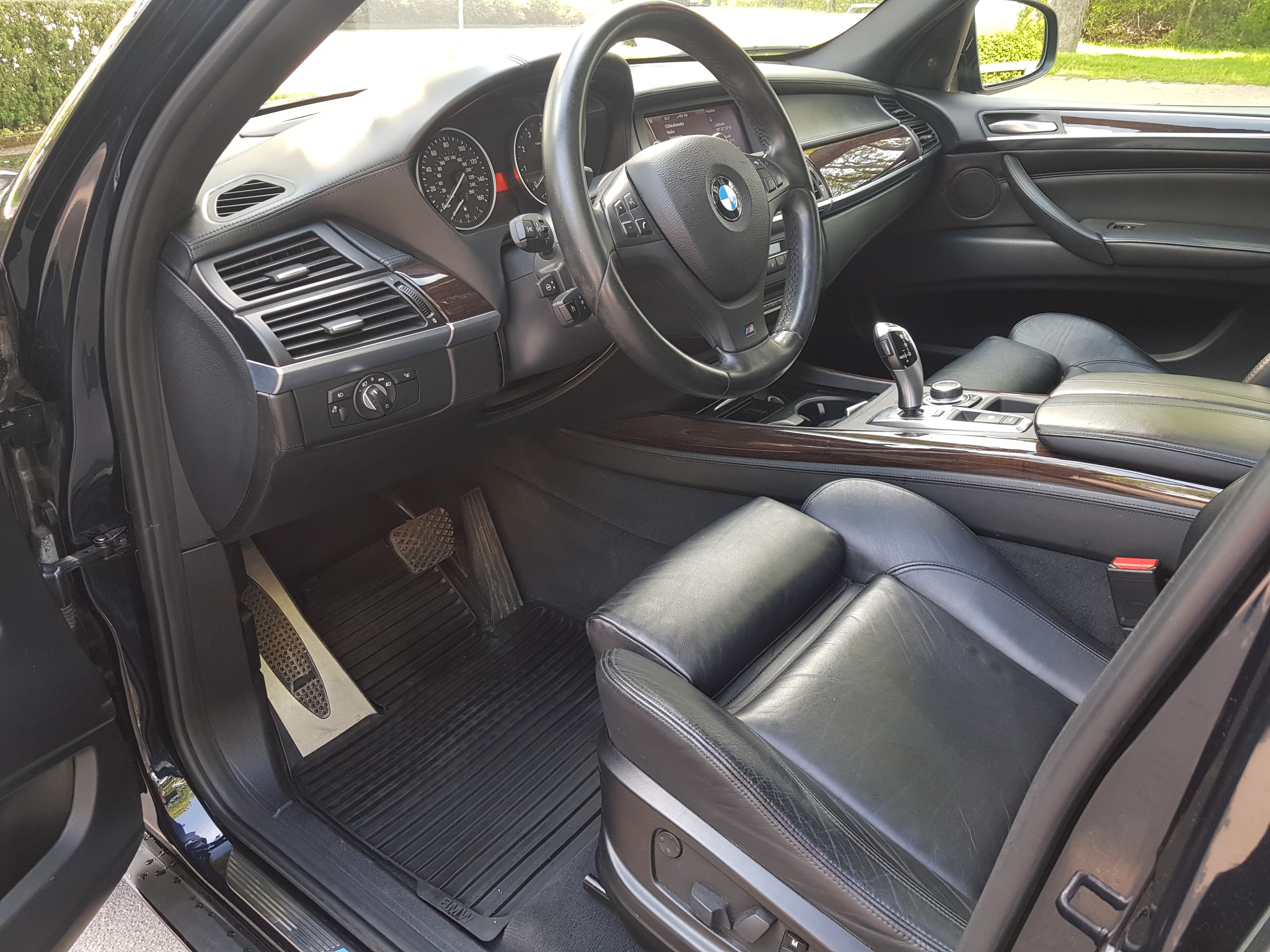 BMW X5 xDrive50i Steptronic M Sport 2012, bild 6/7