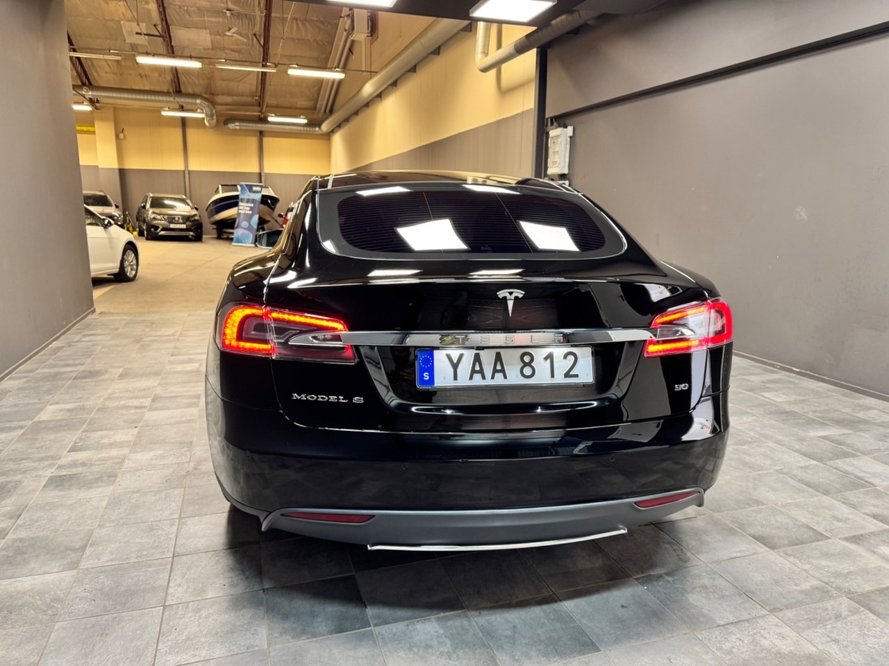 Tesla Model S 90 378hk 2015 Ränta 3,45 2015, bild 4/10
