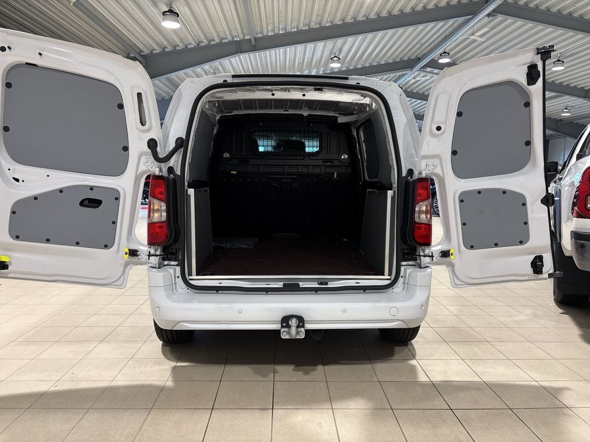 Toyota Proace City 2024, bild 7/12