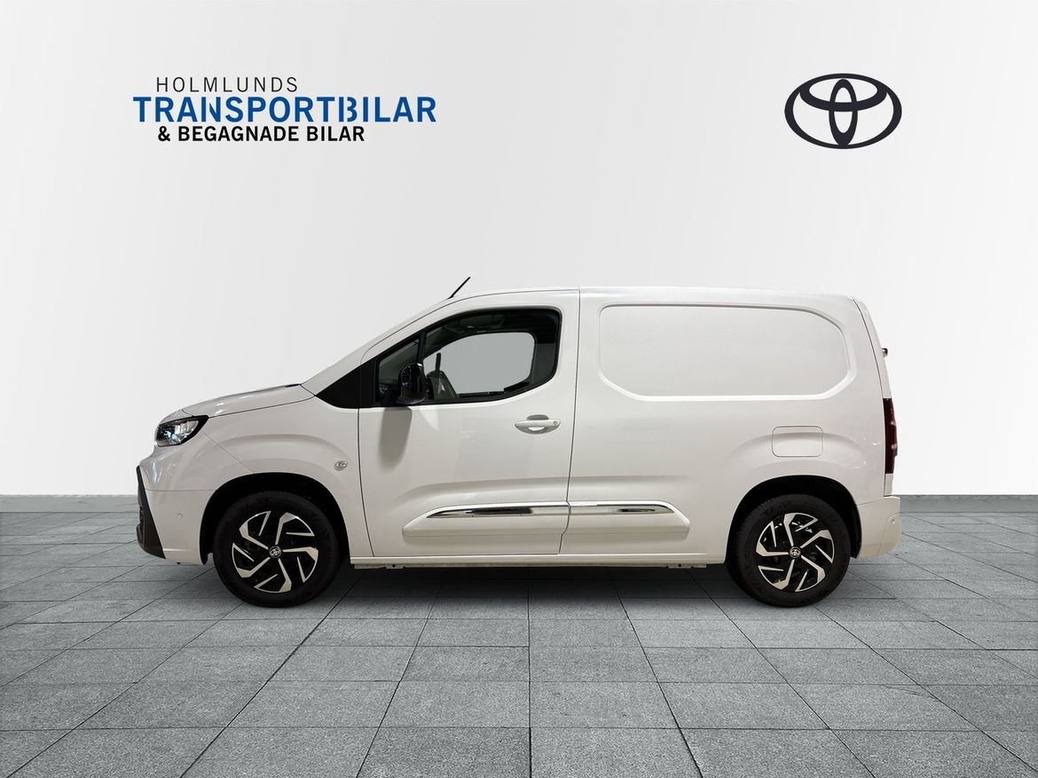 Toyota Proace City 2024, bild 2/12