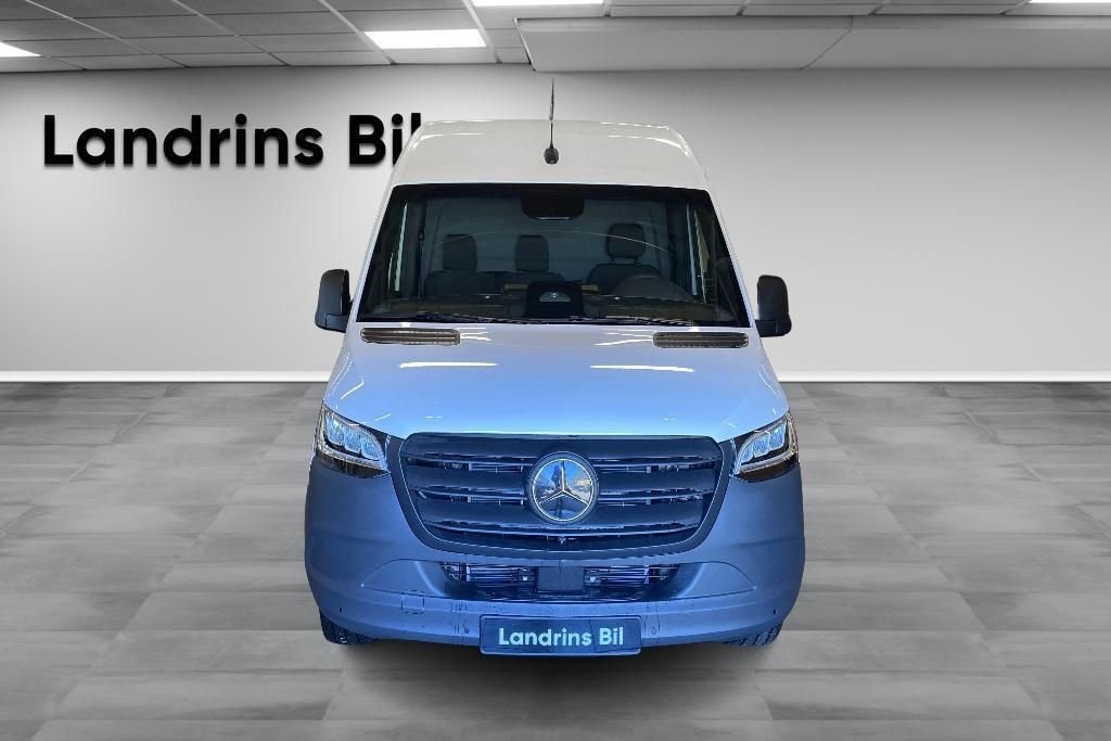 Mercedes-Benz Sprinter 2025, bild 2/10