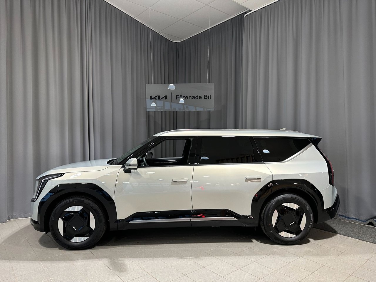 Kia EV9 AWD PLUS LONG RANGE 2026, bild 2/10