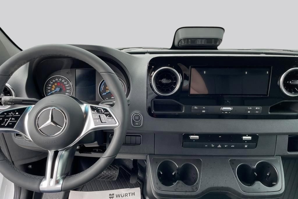Mercedes-Benz eSprinter 2025, bild 7/10
