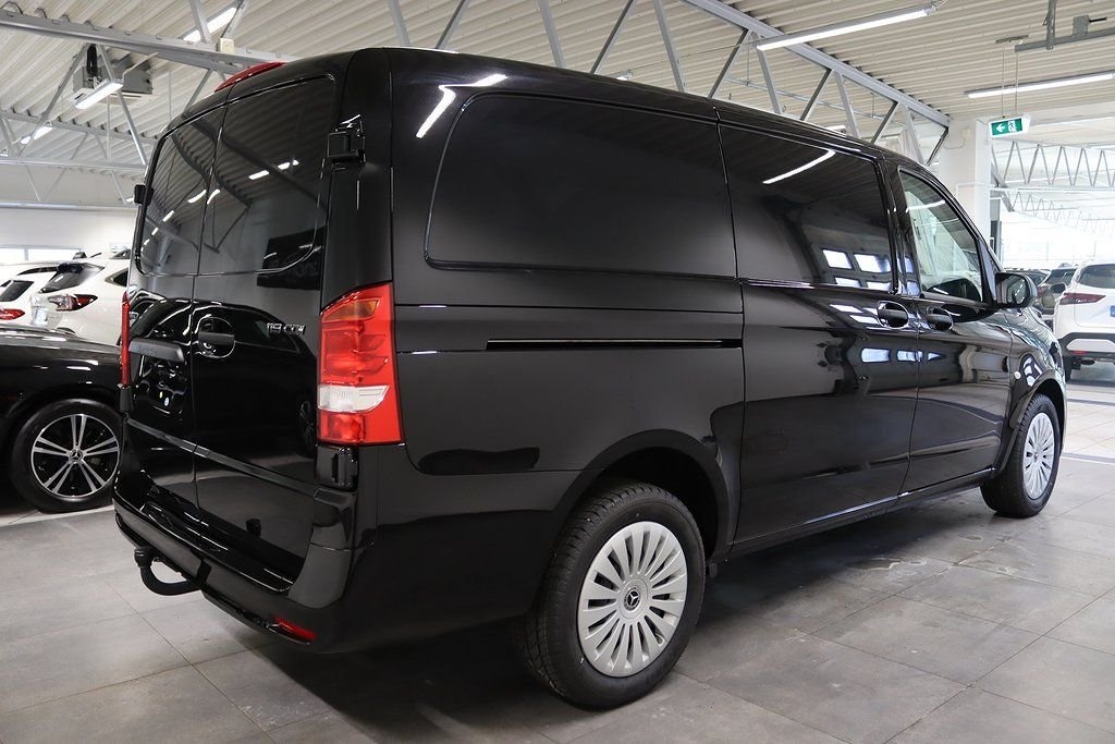 Mercedes-Benz Vito 2025, photo 3/12