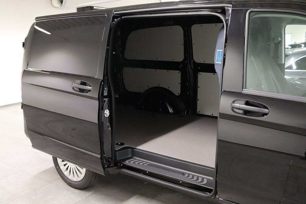 Mercedes-Benz Vito 2025, photo 5/12