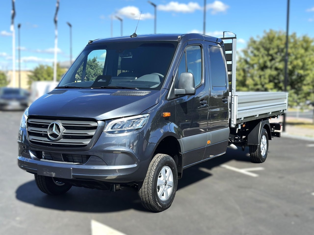 Mercedes-Benz Sprinter 2025, photo 5/10