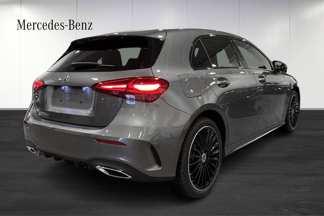 Mercedes-Benz A 250 E / AMG NIGHT 2026, bild 4/17