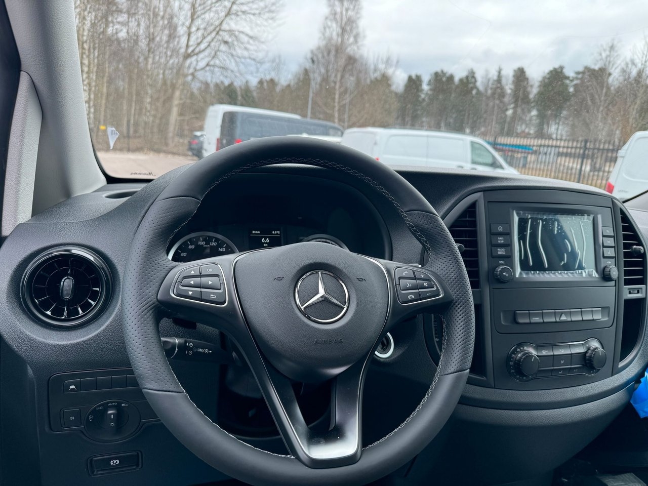 Mercedes-Benz eVito 112 Skåp ex 2024, kuva 2/6