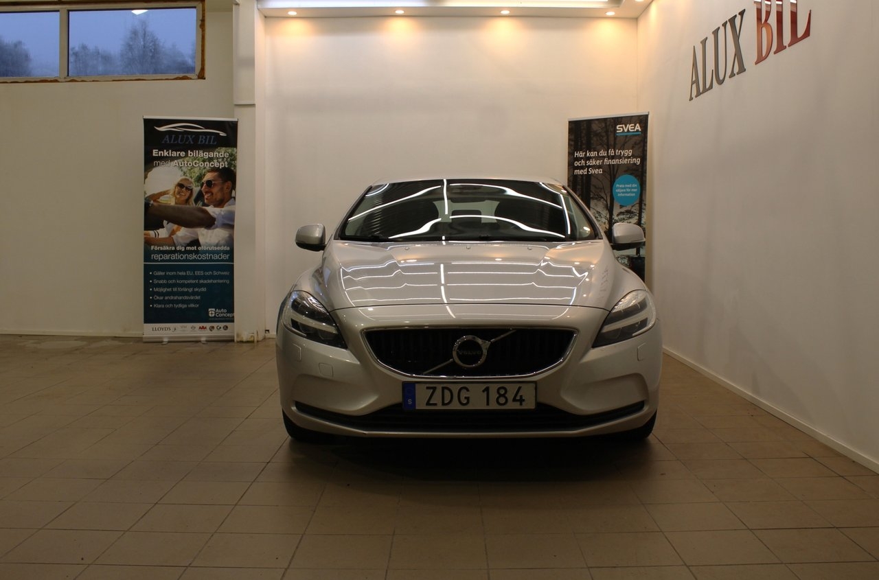Volvo V40 D3 Geartronic 2018, bild 3/10
