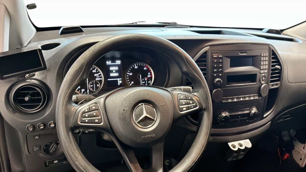 Mercedes-Benz Vito 2018, bild 4/9