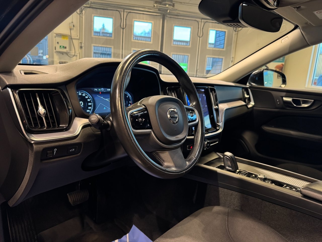 Volvo V60 2021, bild 7/10