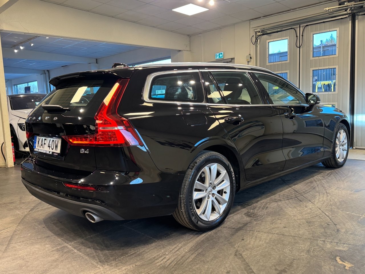Volvo V60 2021, bild 4/10
