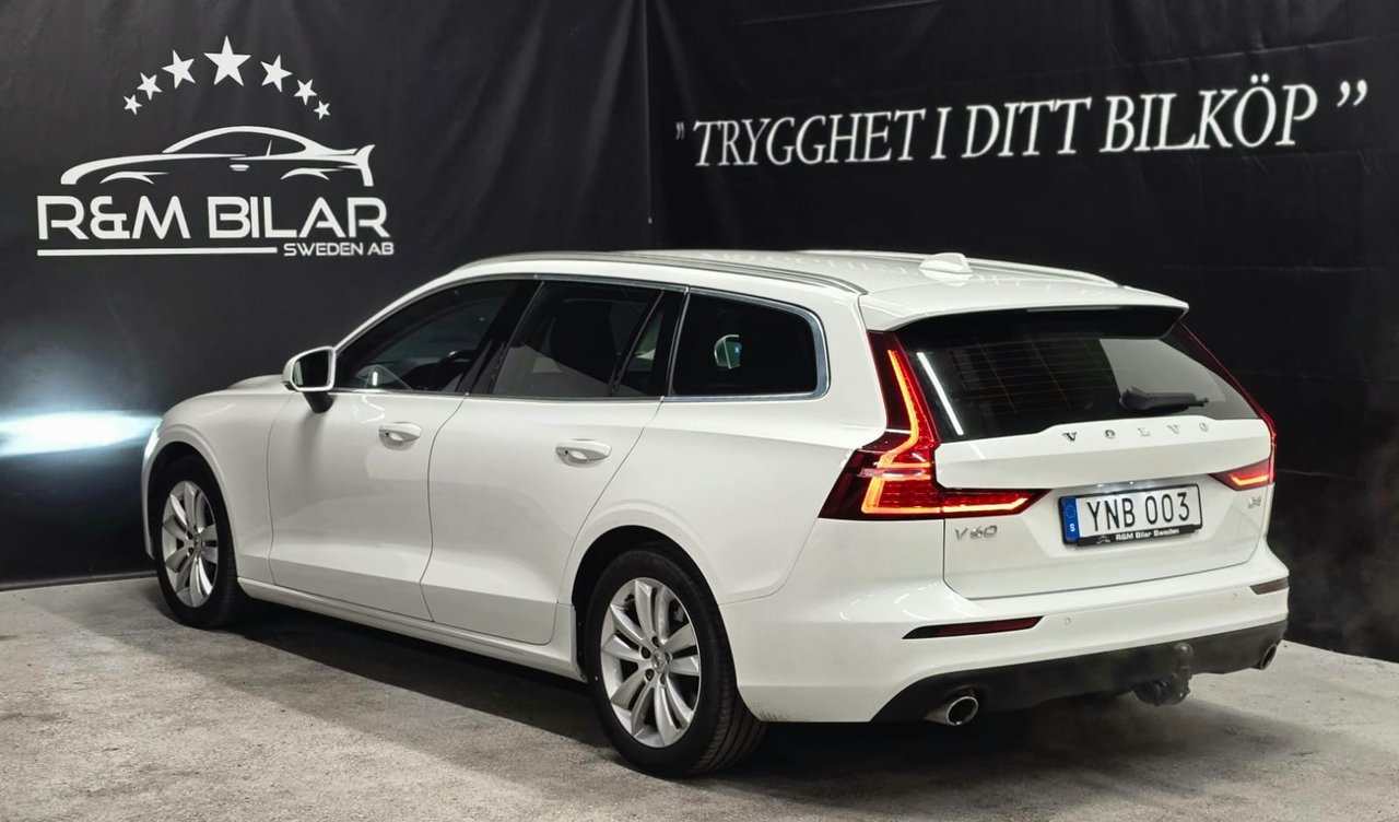 Volvo V60 2019, photo 5/10