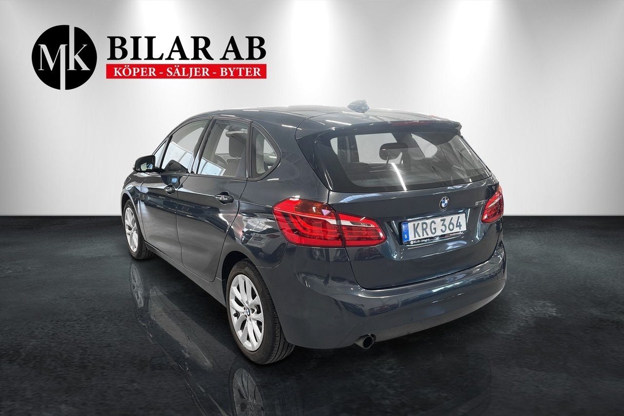 BMW 218 i Active Tourer Advantage 2015, kuva 6/10